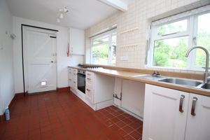 Kitchen- click for photo gallery